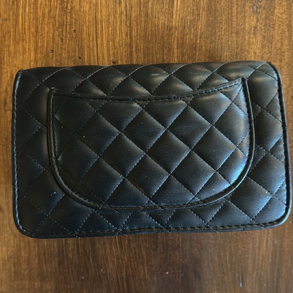 Quilted black leather purse - clutch or with strap - with gold detail - Picture 2 of 4